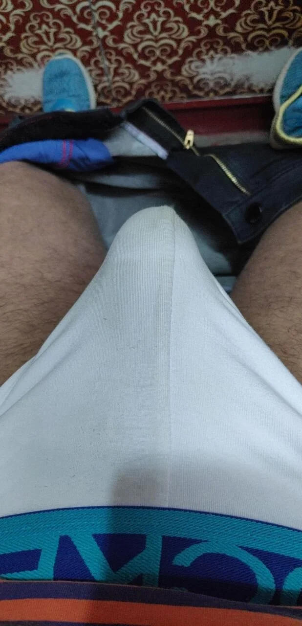 XXX Porn Photo of Nude two_colour_cock 3