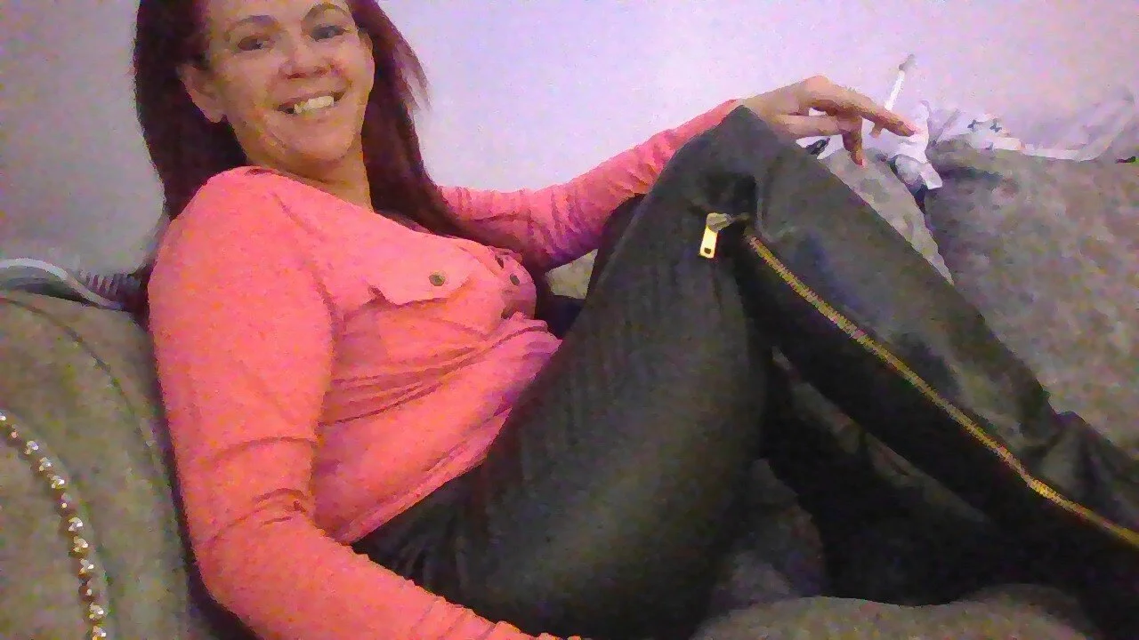 XXX Porn Photo of Nude Busty-Belfast-Irish-Girl 52