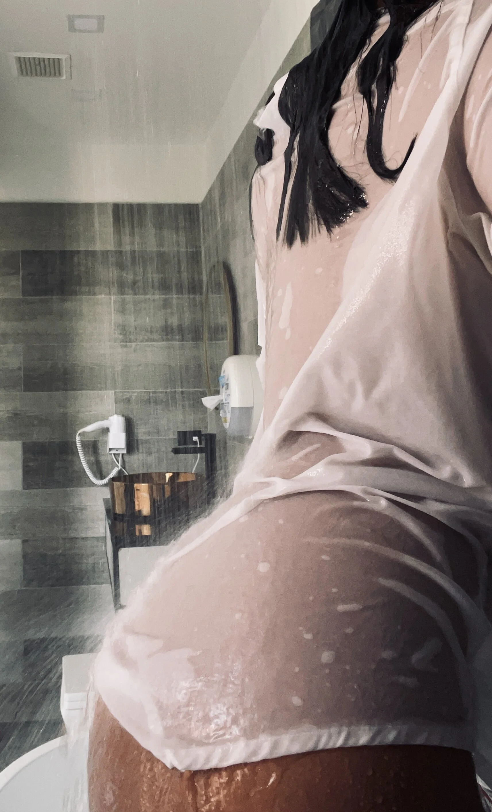 XXX Porn Photo of Nude AngelineConnor 16