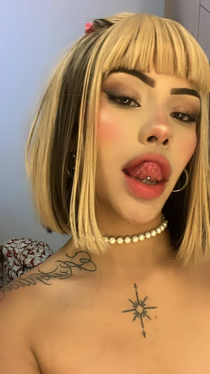 XXX Porn Photo of Nude Giovanna_oliveira 7