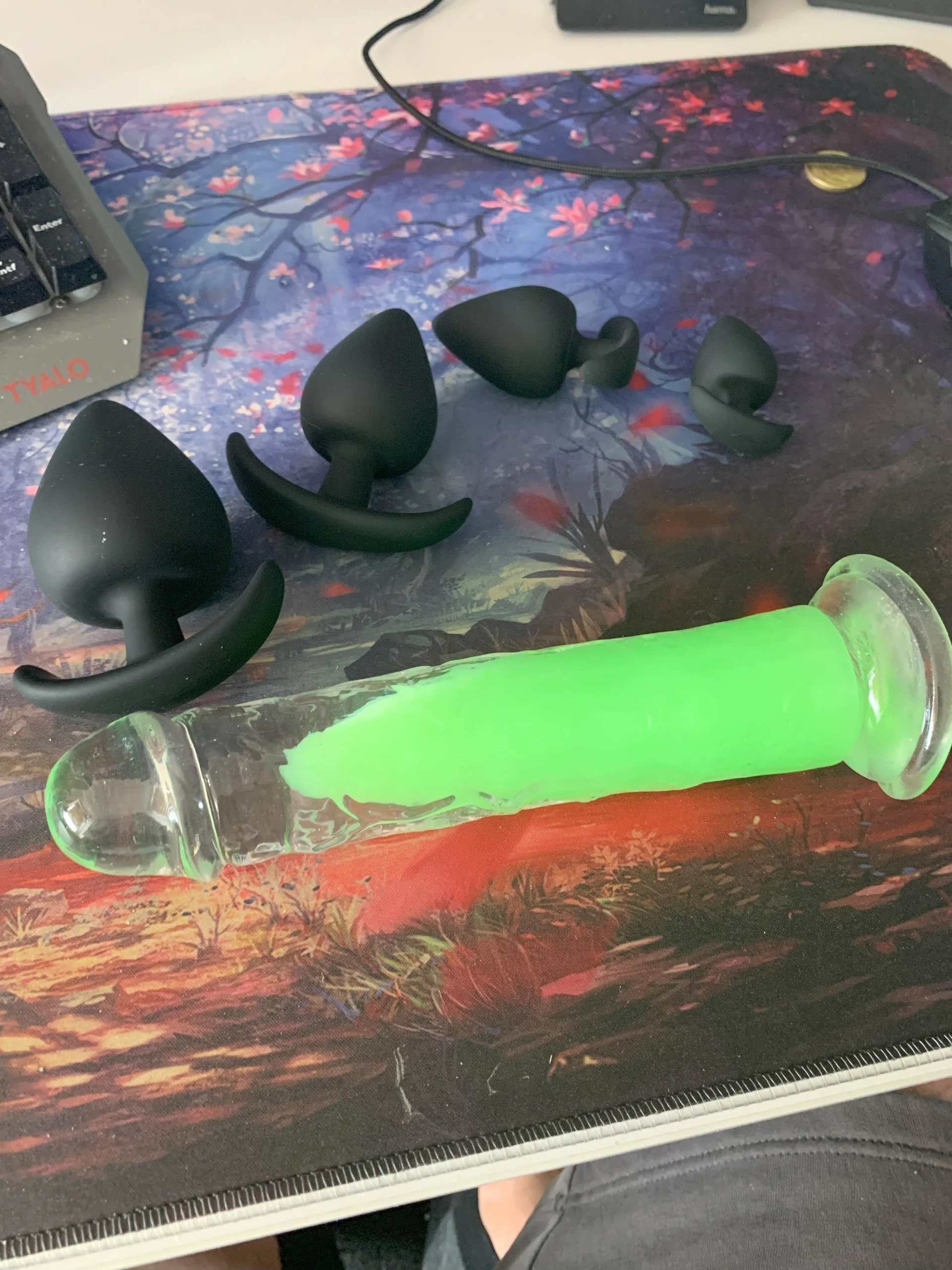 XXX Porn Photo of Nude Silver_Boyy 1