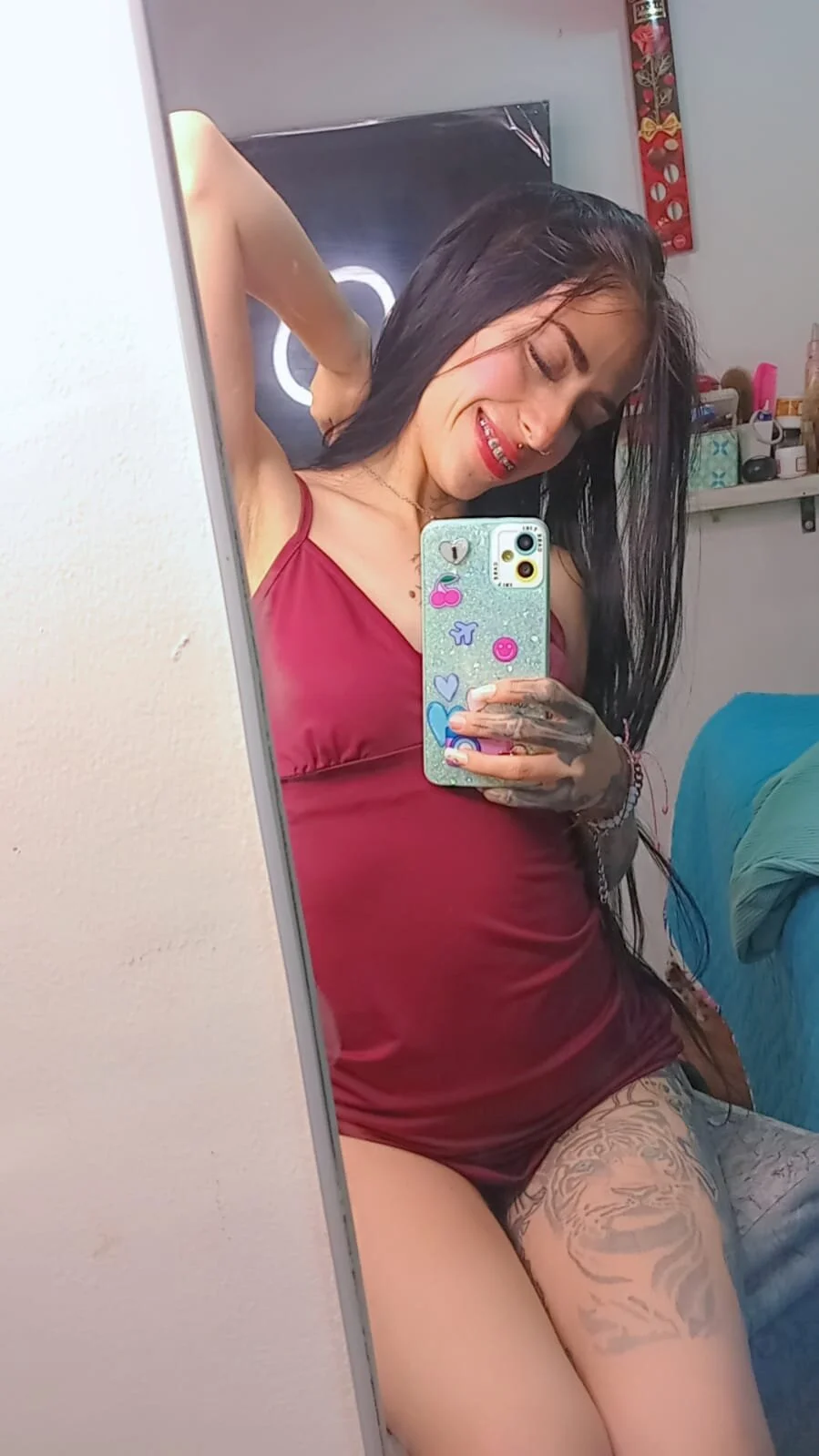 XXX Porn Photo of Nude ZoeDeeutch_ 2