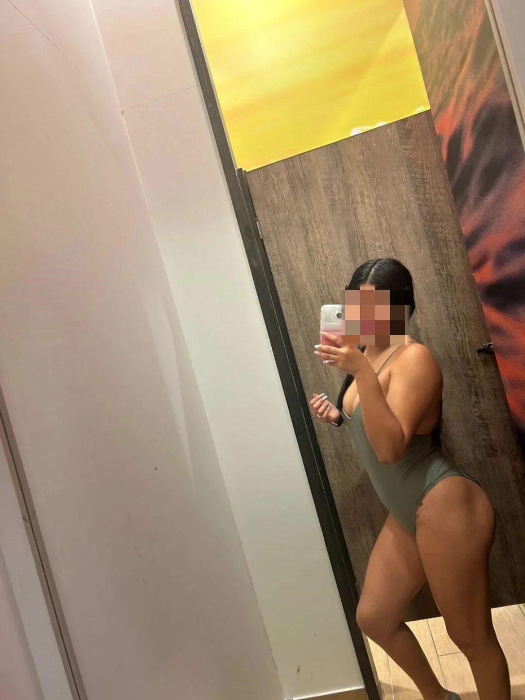 XXX Porn Photo of Nude lunagonzales_lima_2007 3