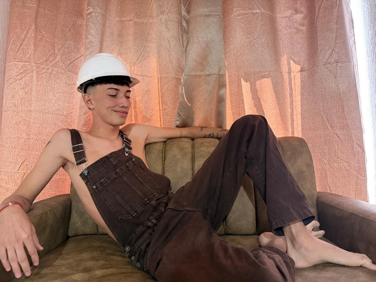 XXX Porn Photo of Nude MichaelVasquex 12