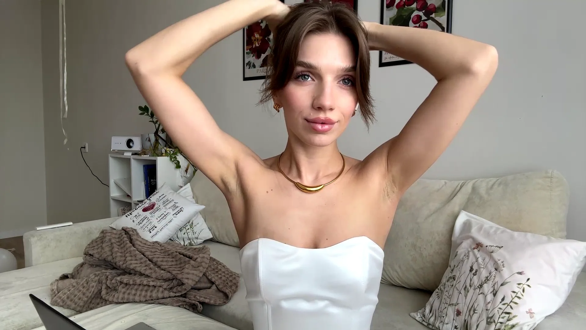 XXX Porn Photo of Nude TrishIsaac 109
