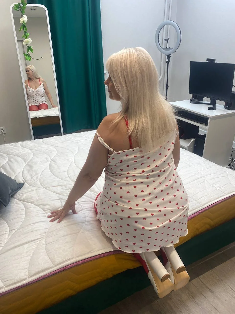 XXX Porn Photo of Nude Hella_Fabel 24