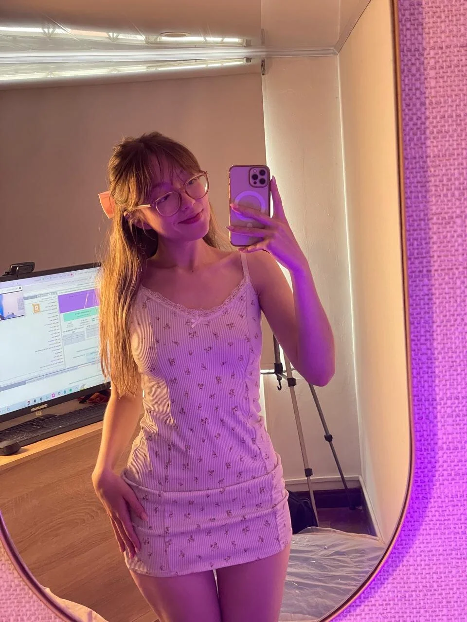 XXX Porn Photo of Nude ReenKitty 4