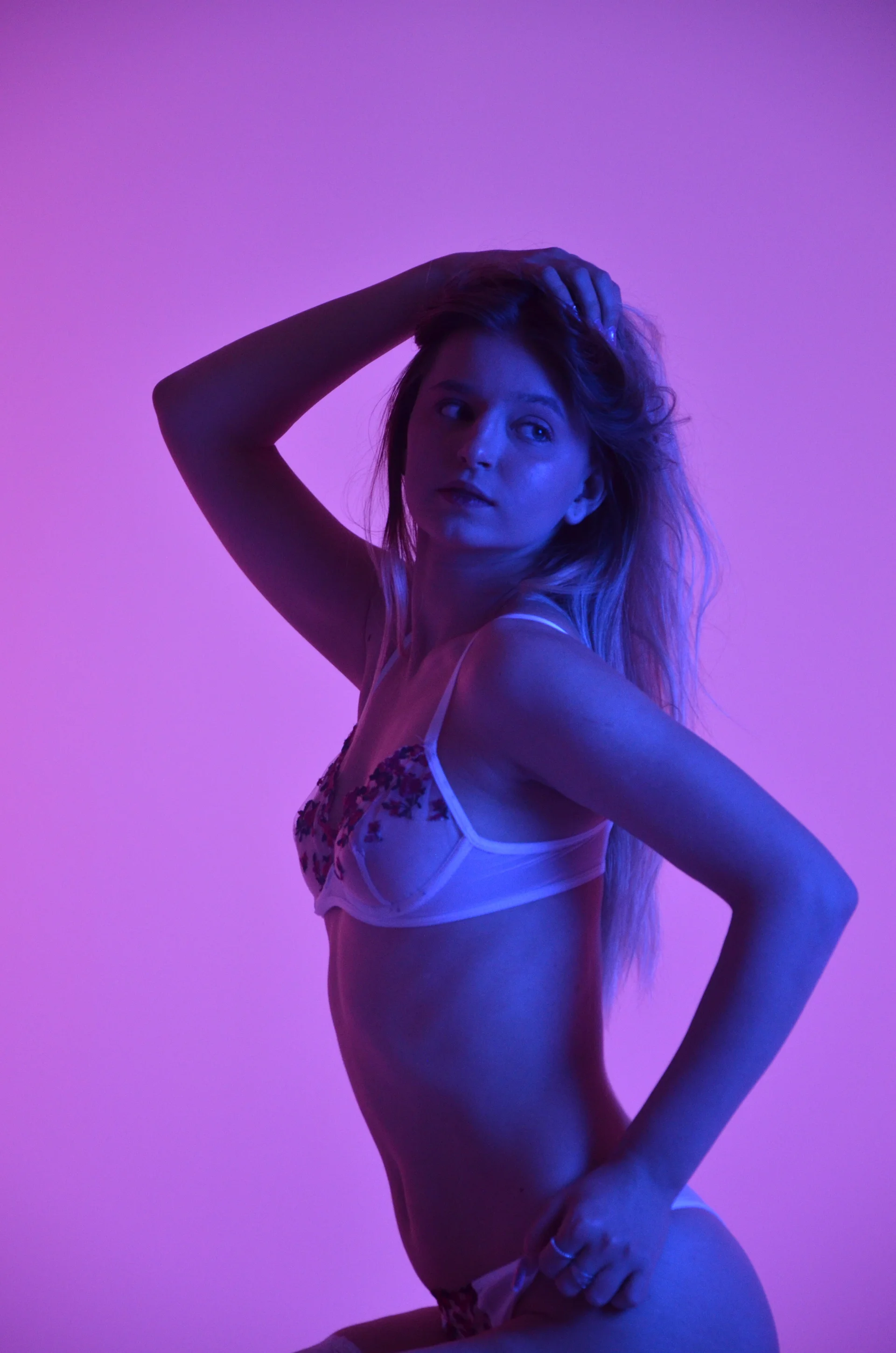 XXX Porn Photo of Nude aviaveavii 13