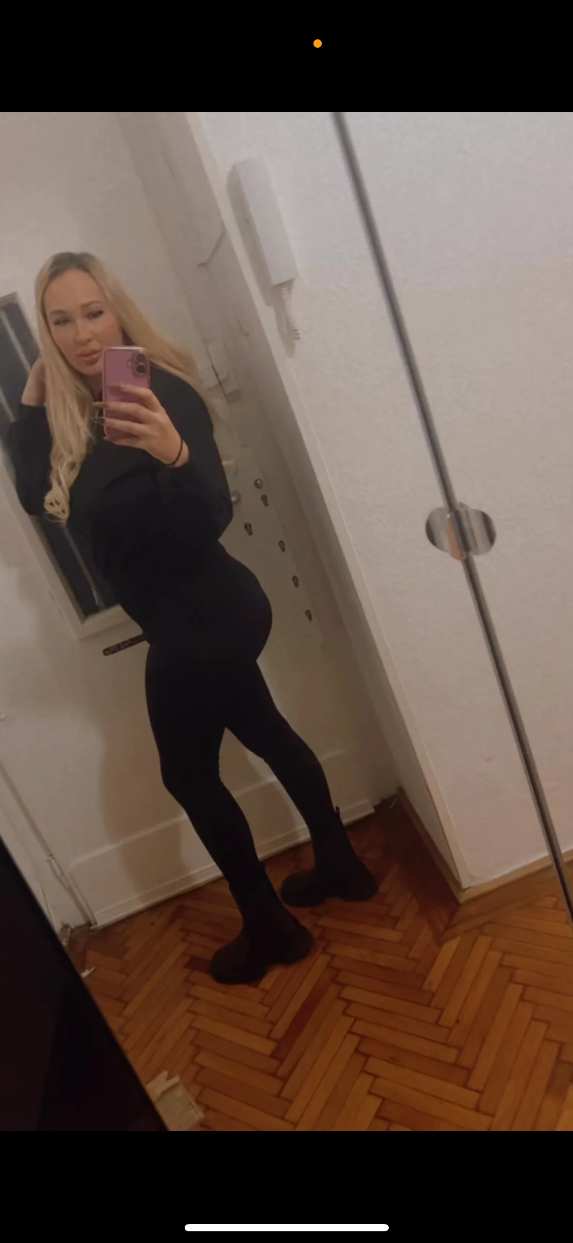 XXX Porn Photo of Nude NellyExtraa 5