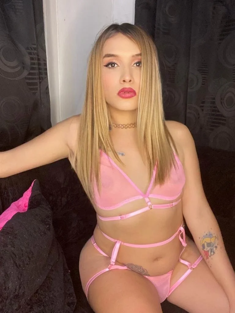 XXX Porn Photo of Nude Gabydevilll 5