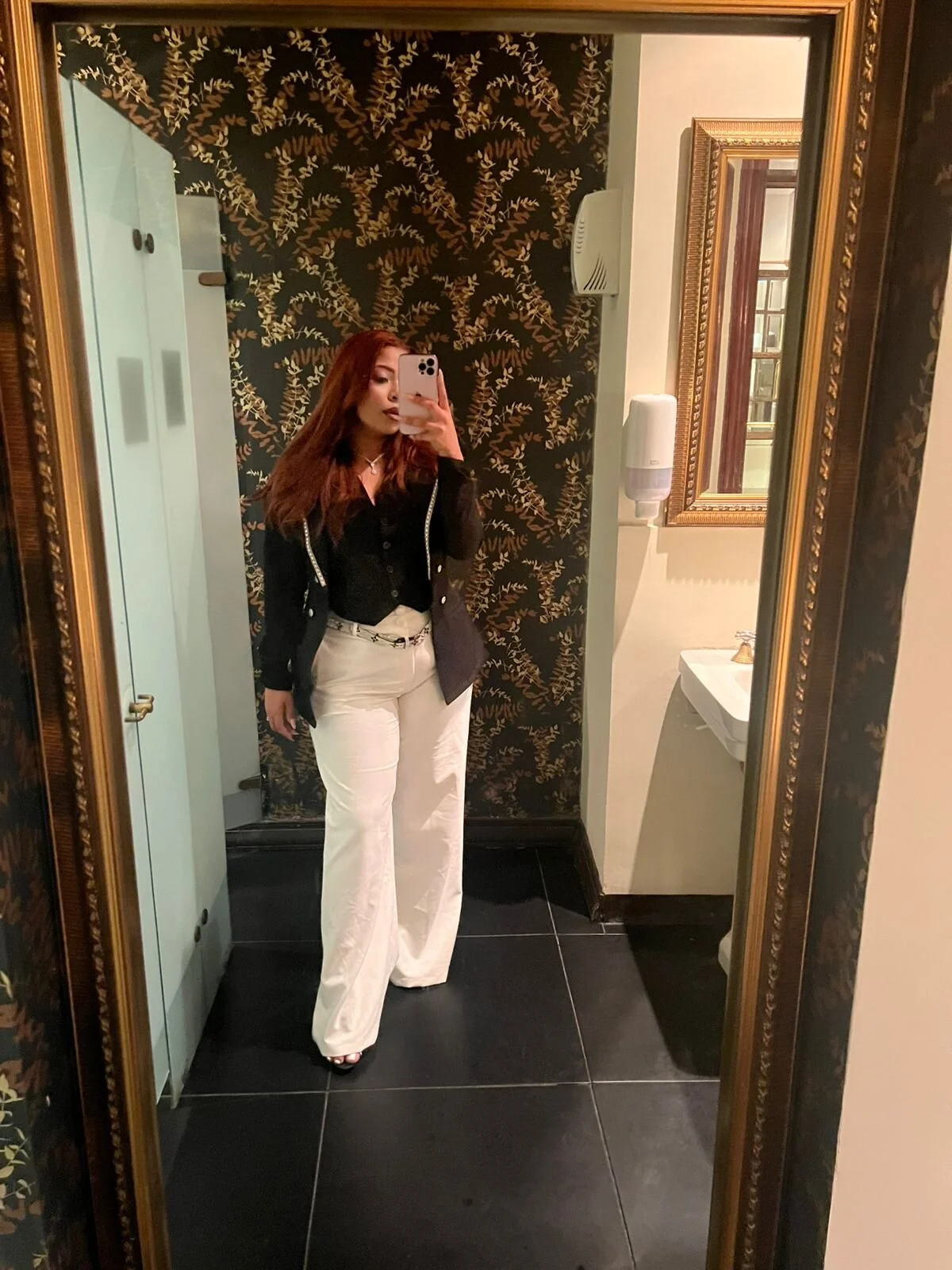 XXX Porn Photo of Nude nahomiidasilva_ 124