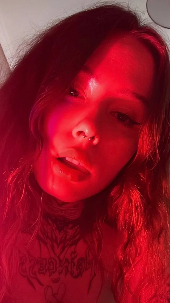 XXX Porn Photo of Nude 18km_from_you 24