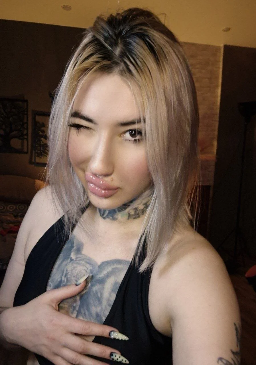 XXX Porn Photo of Nude AuroraKeepFuck 5