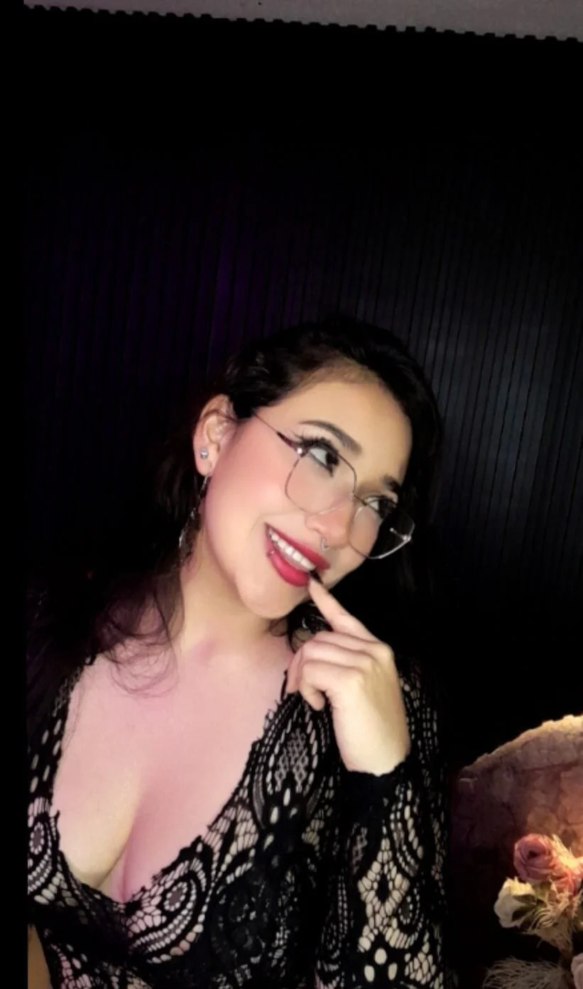 XXX Porn Photo of Nude Aura_cute_ 5