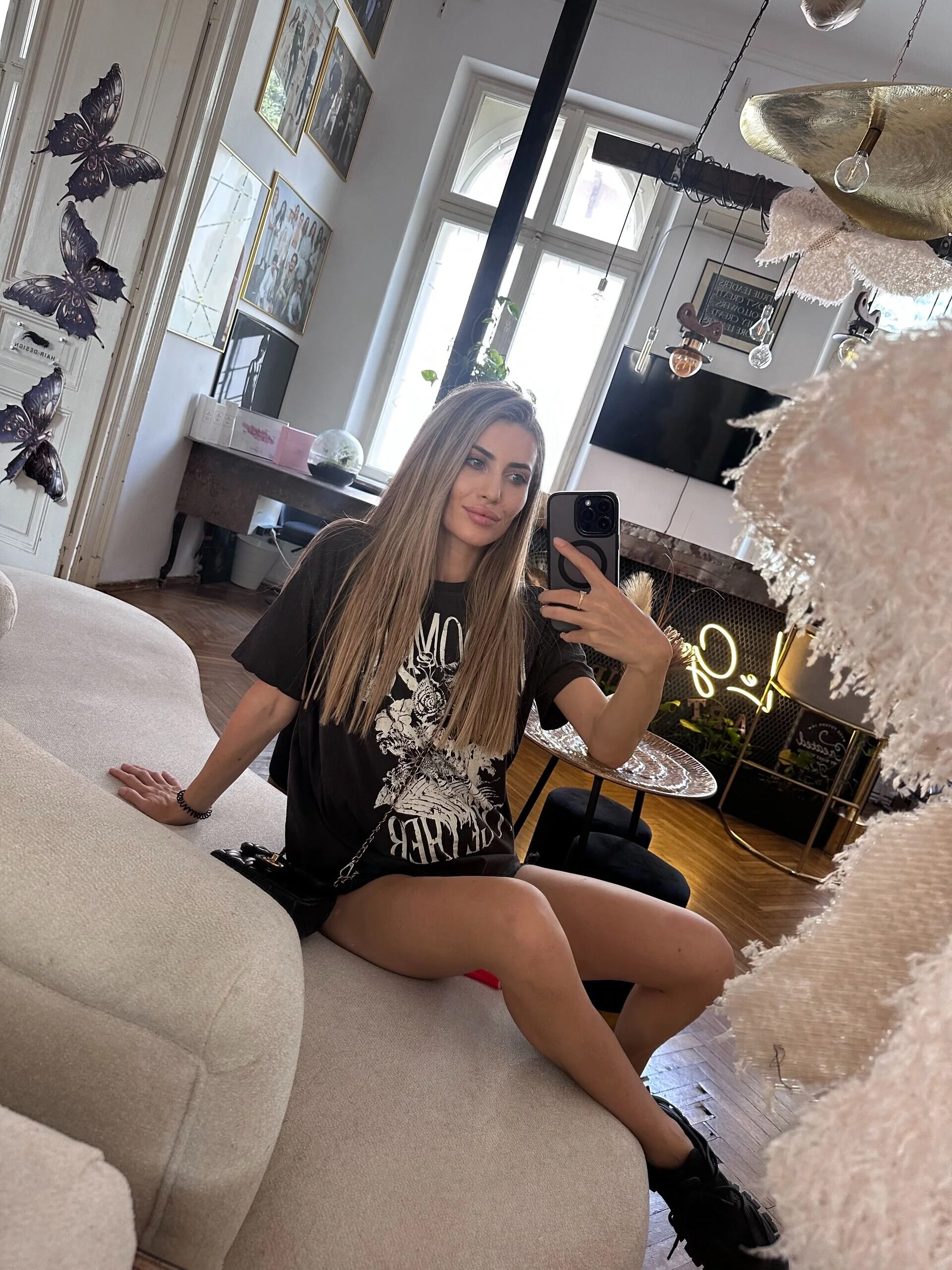 XXX Porn Photo of Nude EvellineClaire 8