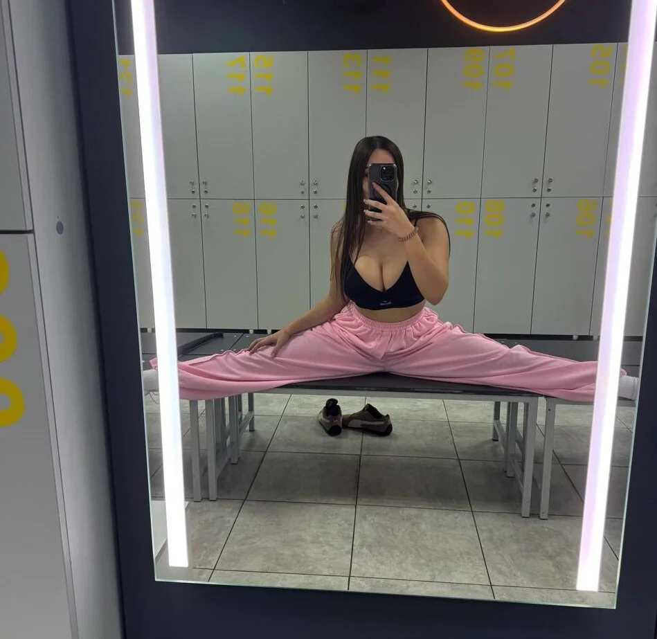 XXX Porn Photo of Nude Violet_Johnsonn 4
