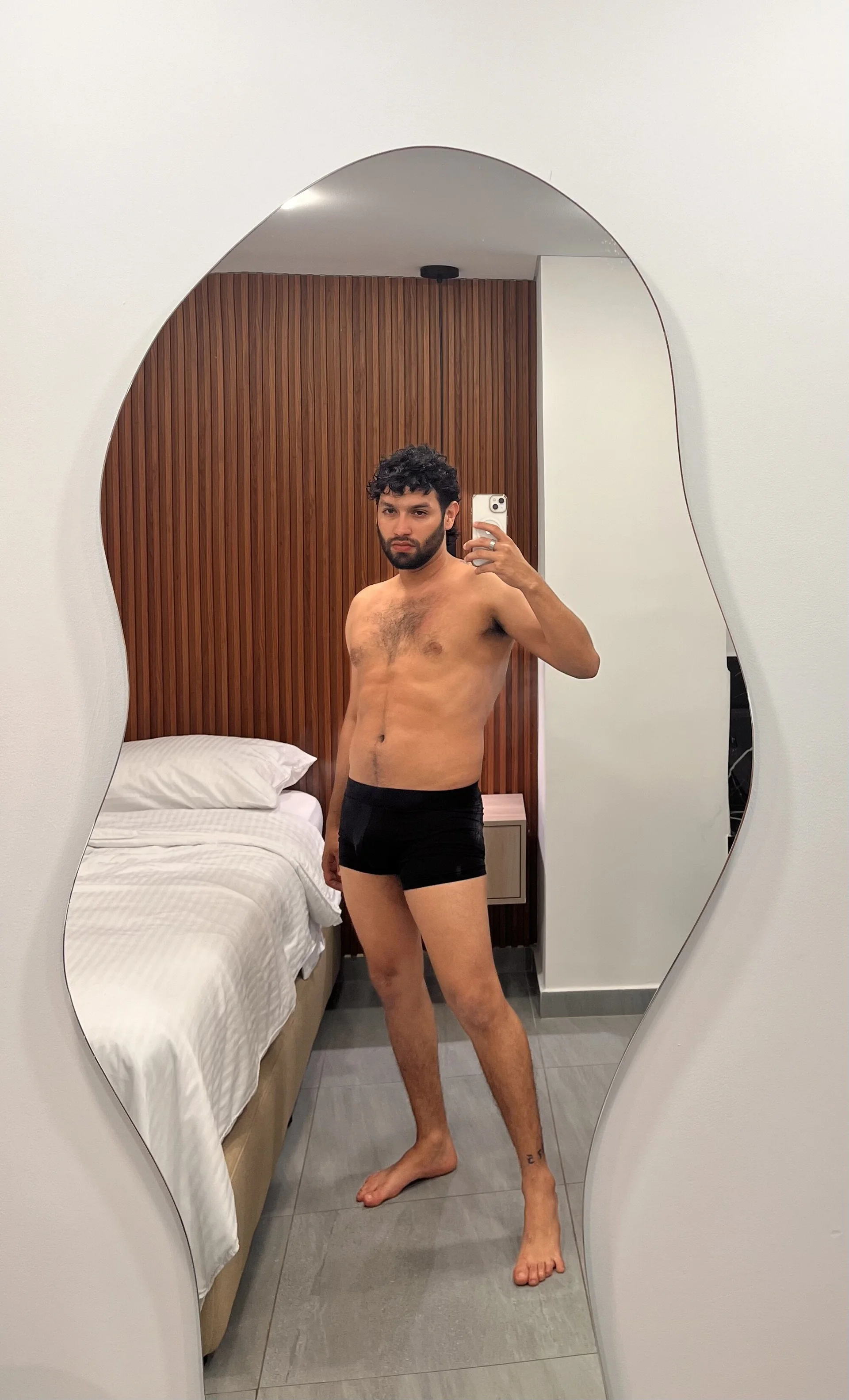 XXX Porn Photo of Nude Dirtyboyhot 2