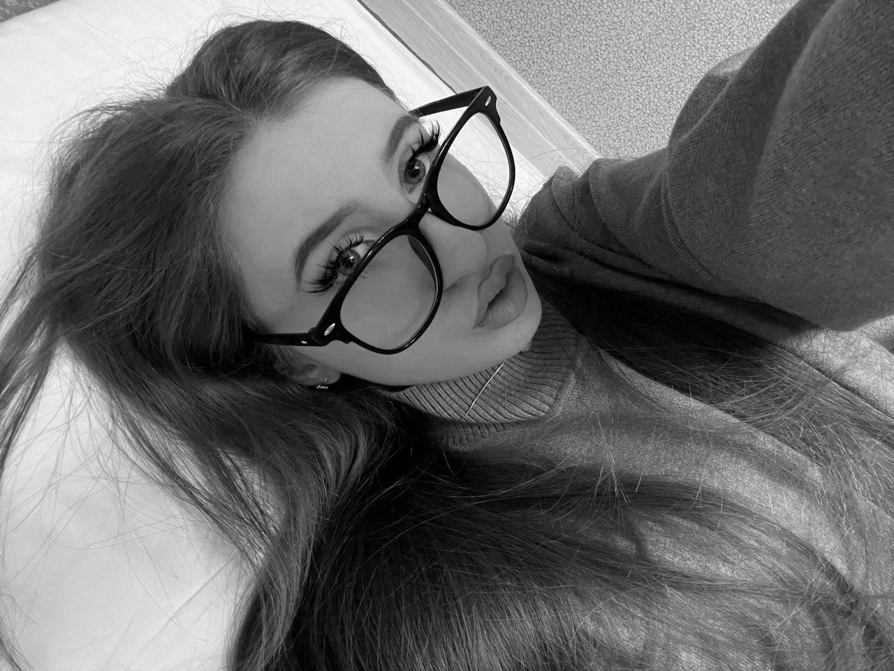 XXX Porn Photo of Nude milky_waybaby 1