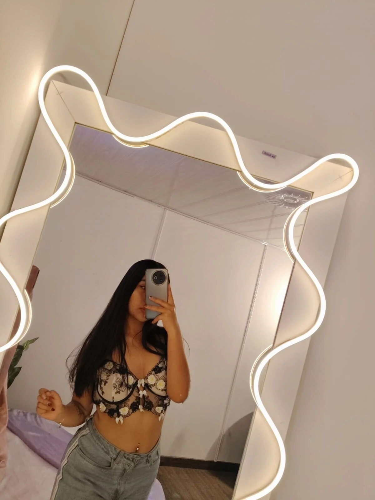 XXX Porn Photo of Nude ZURY_TAY 13