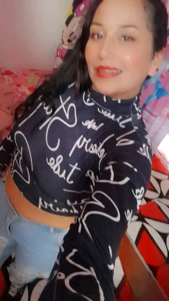 XXX Porn Photo of Nude OrianaMarquez 4