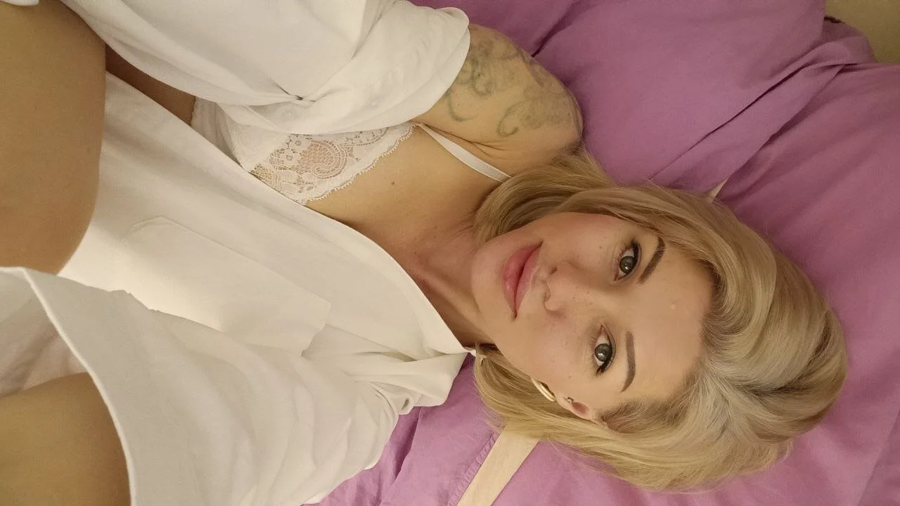 XXX Porn Photo of Nude Lindsi_Luvviv 4