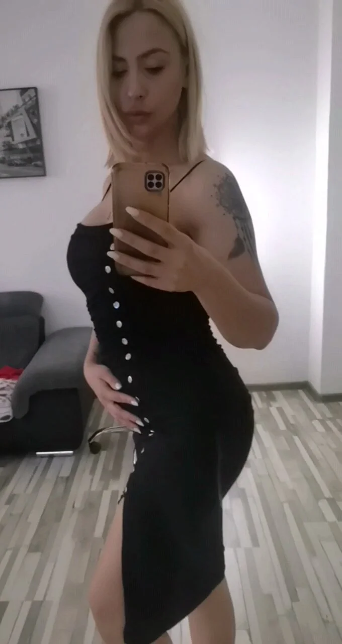 XXX Porn Photo of Nude OliviaSmith 43