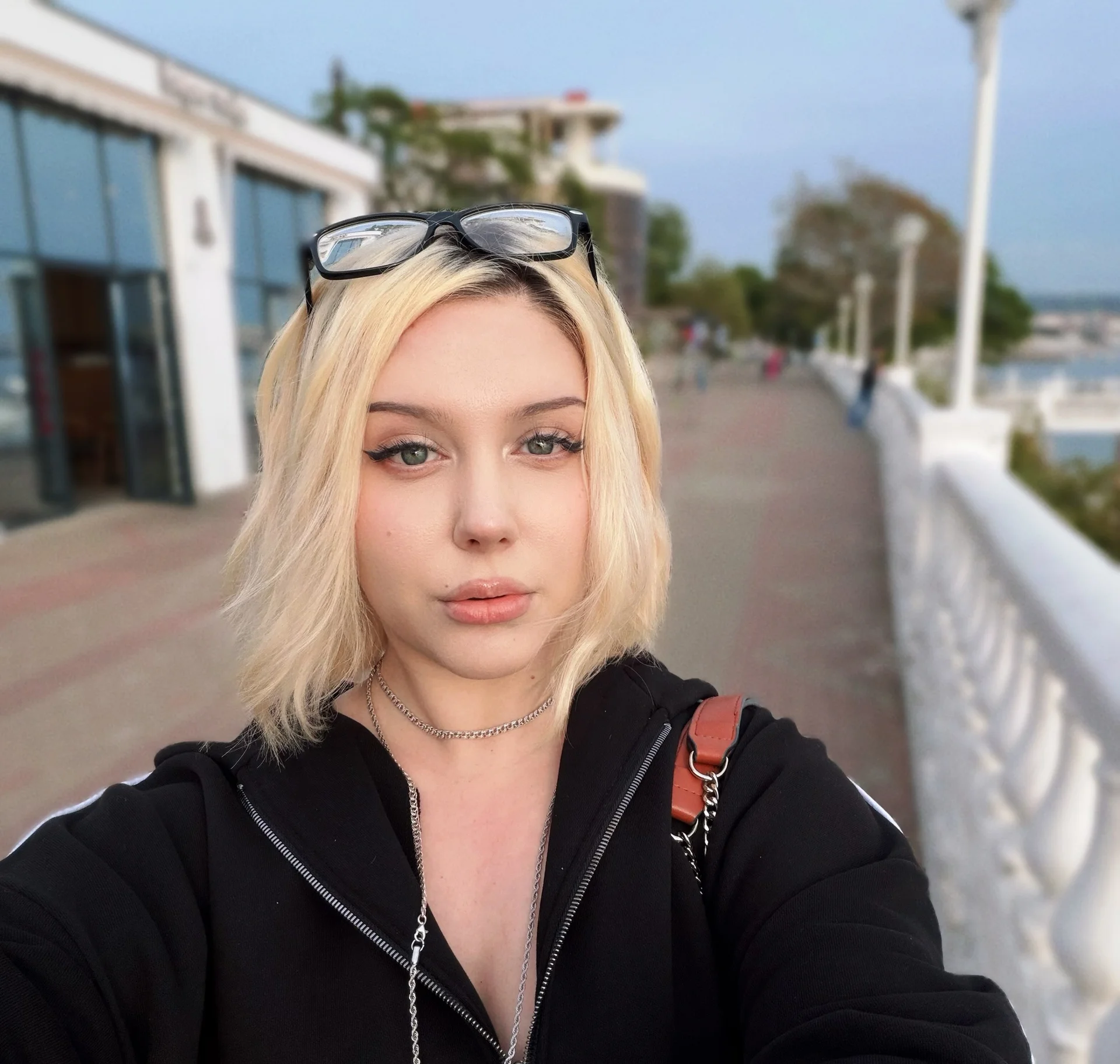 XXX Porn Photo of Nude Peach-Doll 16