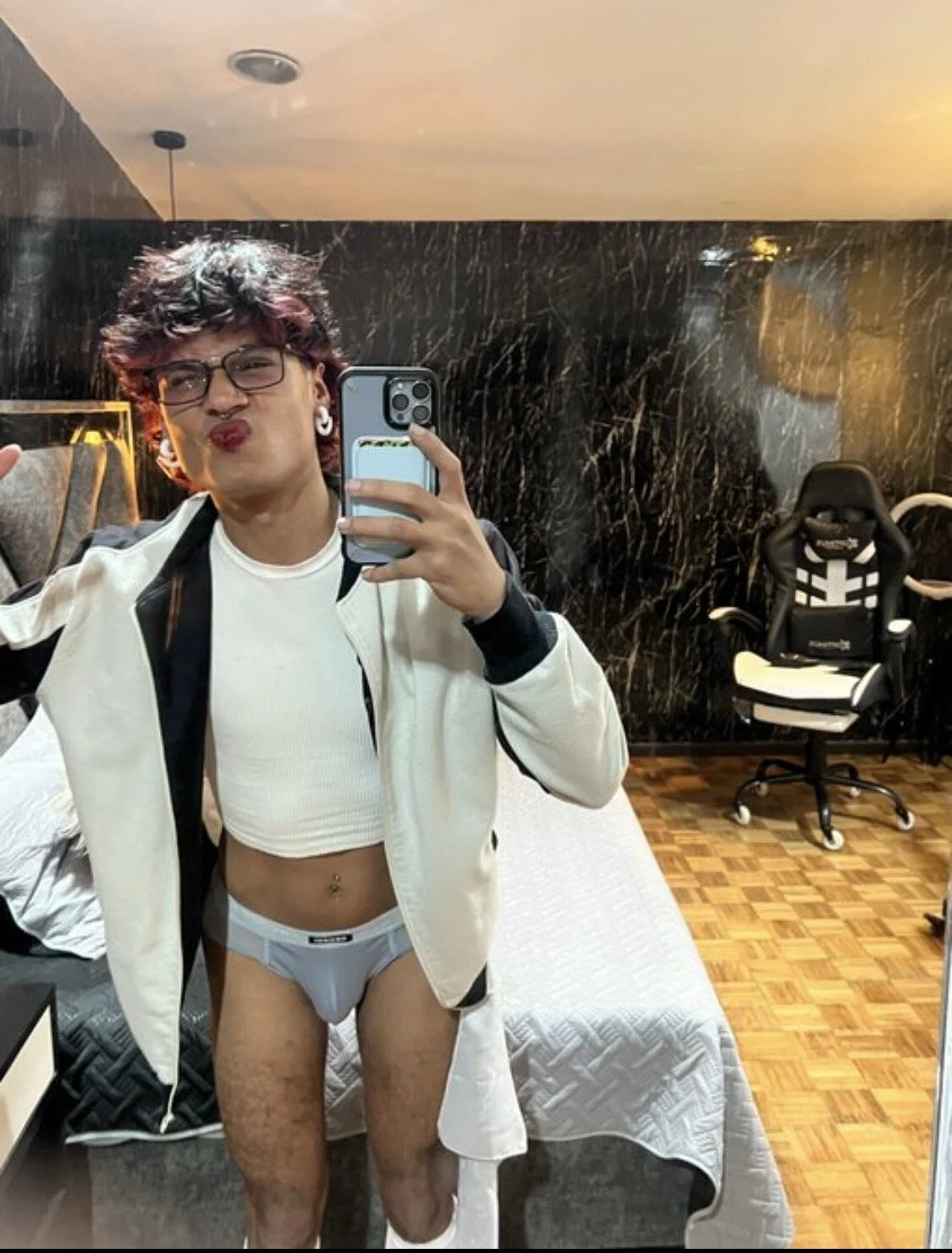 XXX Porn Photo of Nude ronald_maximo19 37
