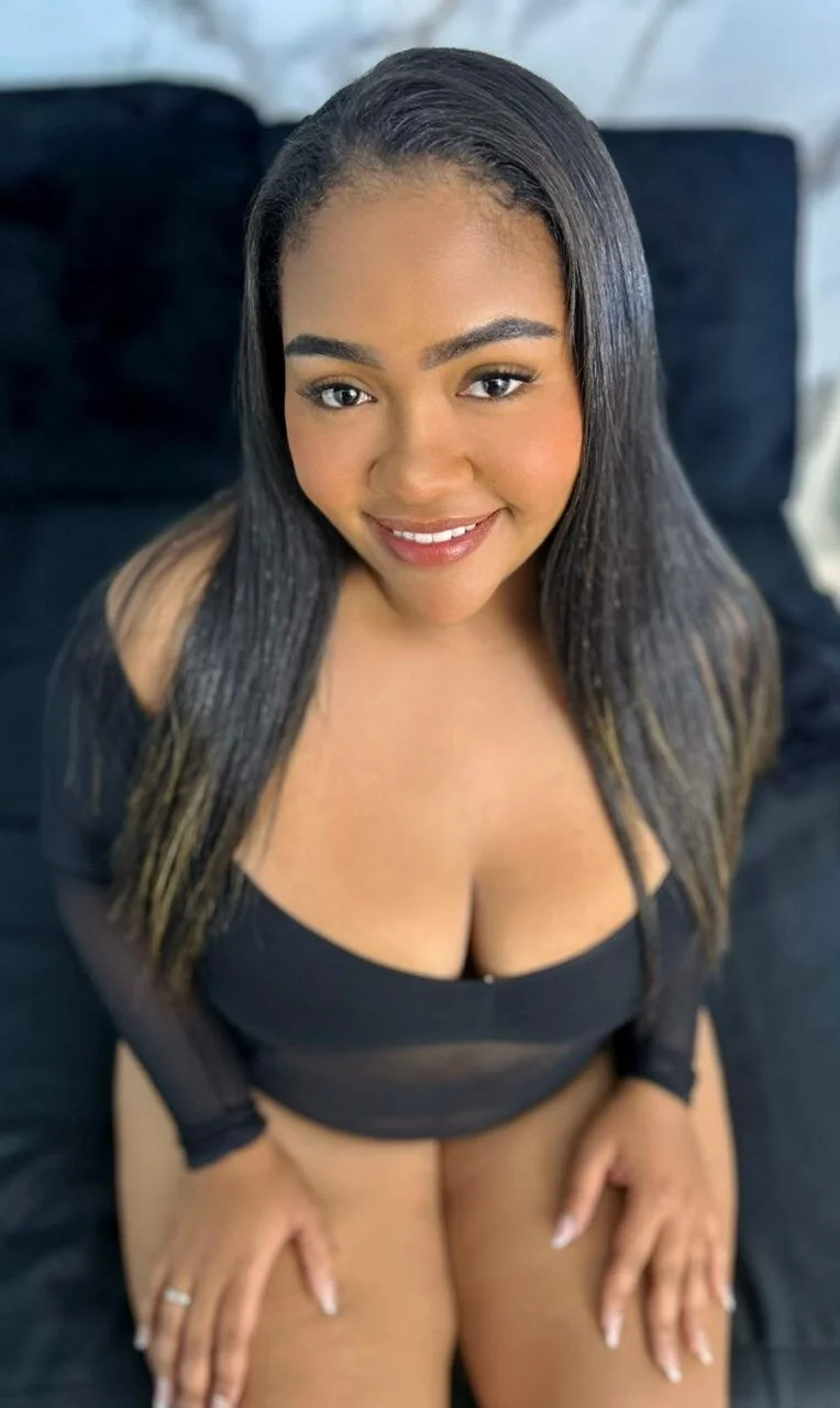 XXX Porn Photo of Nude EmmaLebrun 6