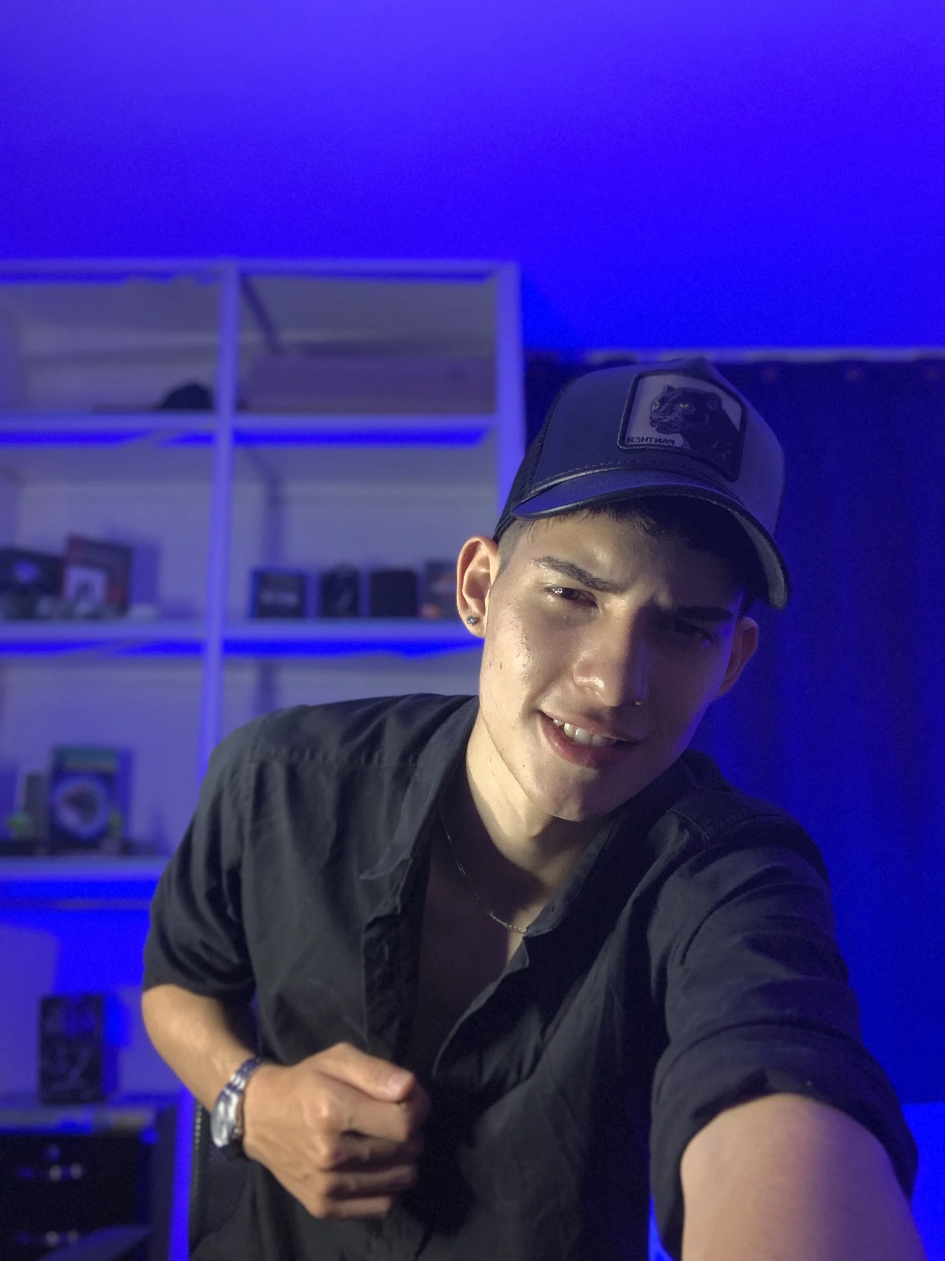 XXX Porn Photo of Nude god_drake 18