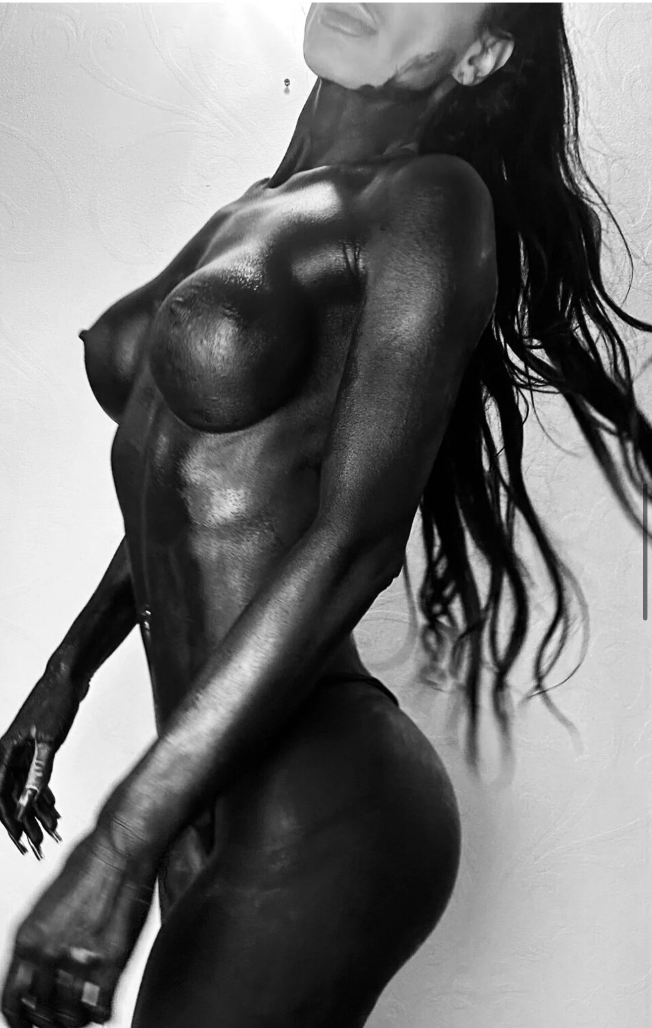 XXX Porn Photo of Nude GiaInked 18