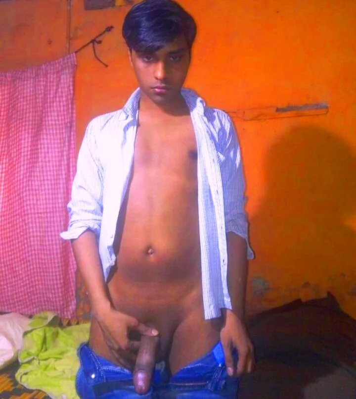 XXX Porn Photo of Nude desiboy1101 10