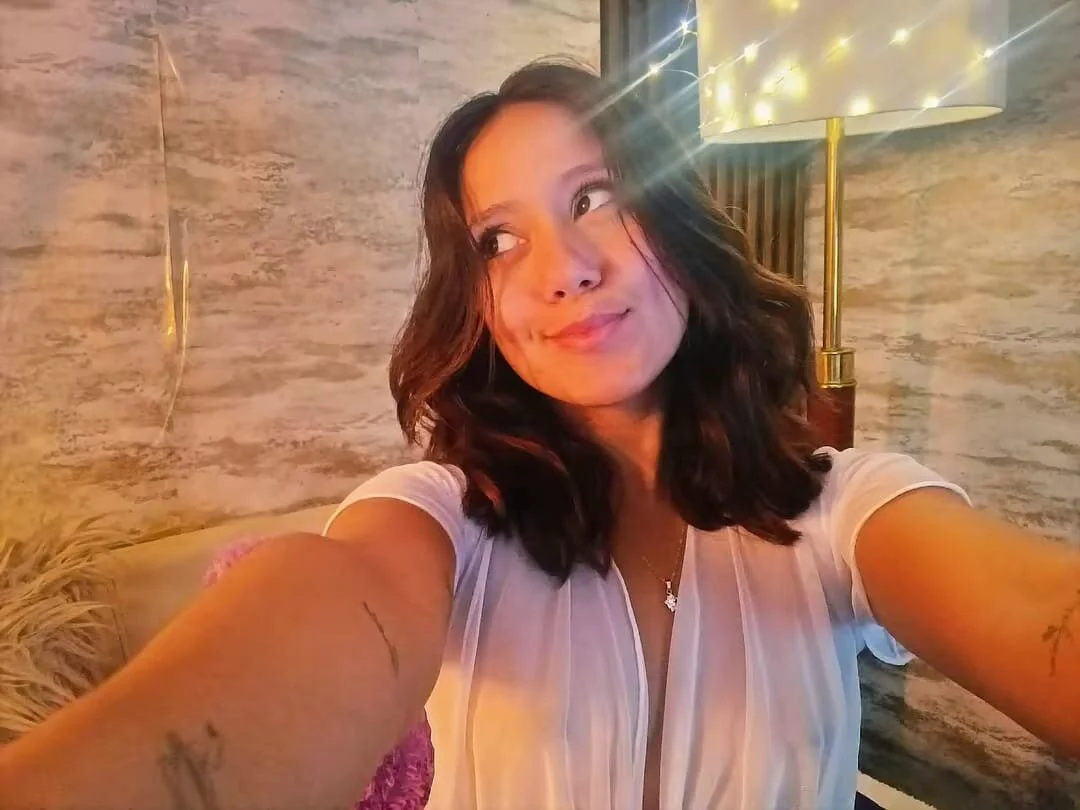 XXX Porn Photo of Nude LunaaMorena 24