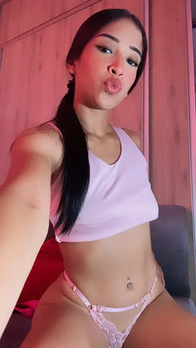 XXX Porn Photo of Nude Nicole_cute1 20