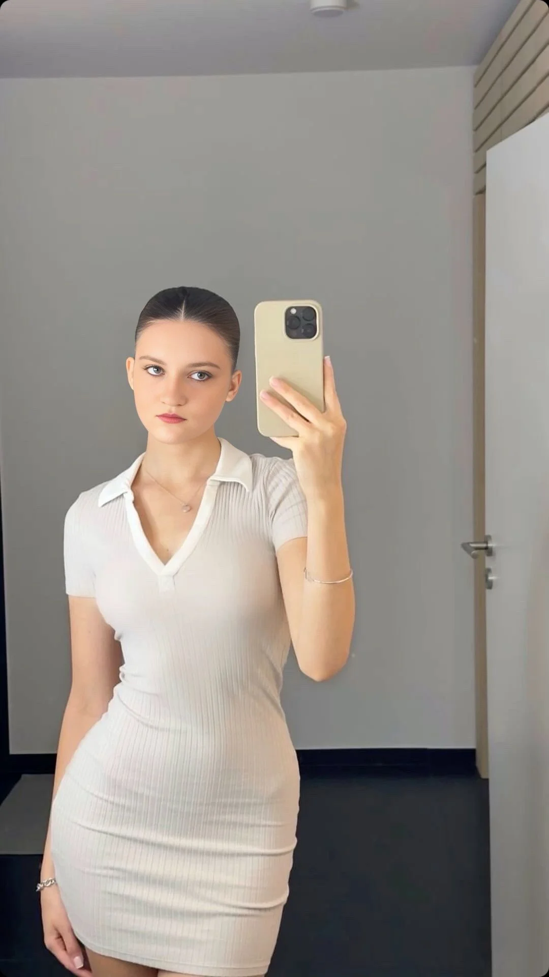 XXX Porn Photo of Nude MarielleLi 2