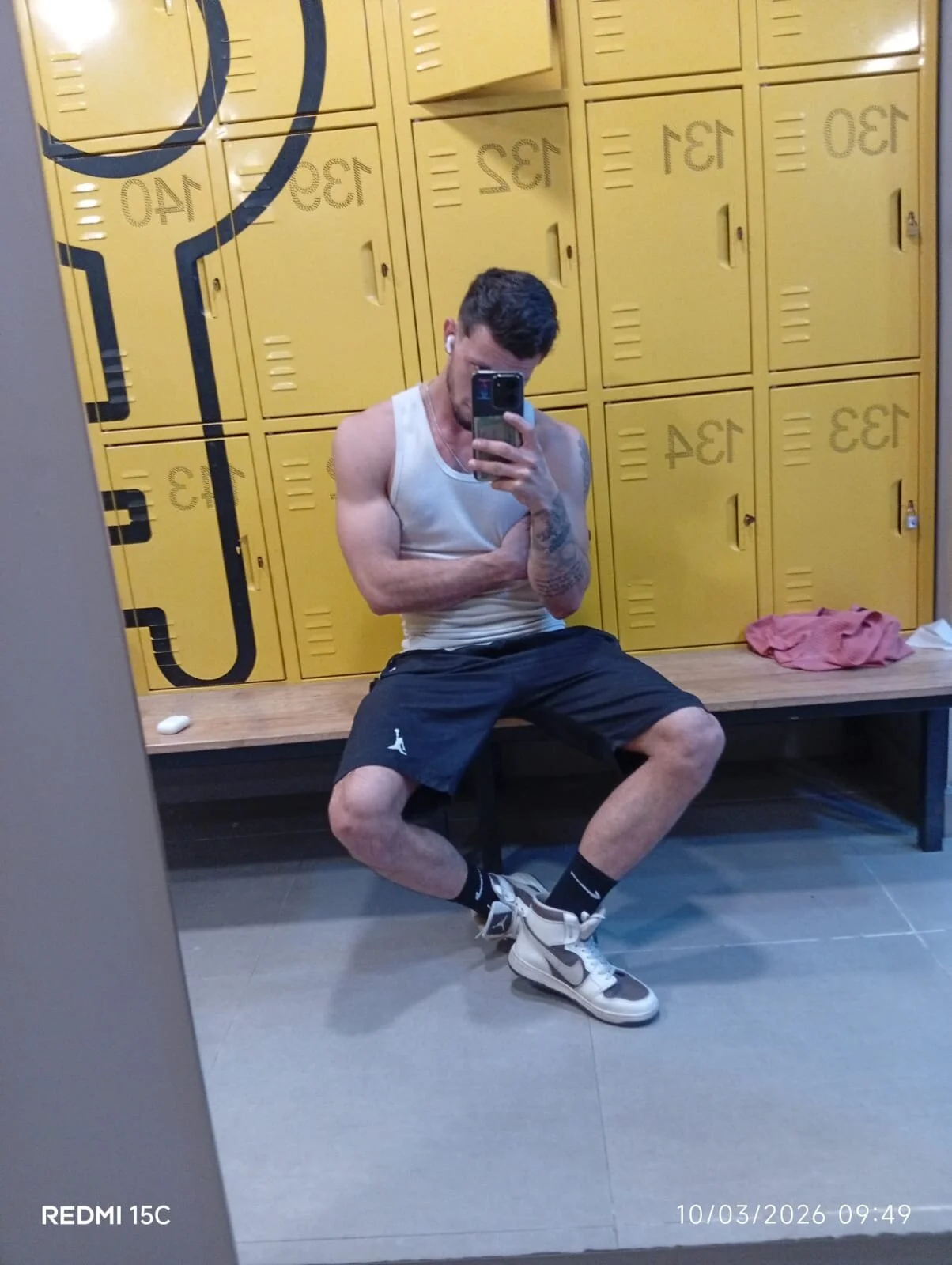 XXX Porn Photo of Nude mike_burke 19
