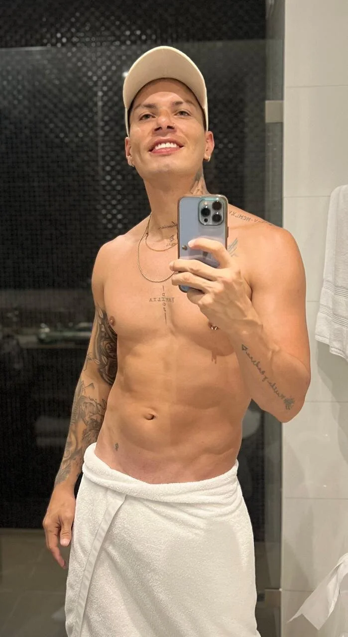 XXX Porn Photo of Nude Alan_Fire 31