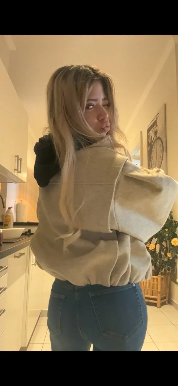 XXX Porn Photo of Nude MelliMoon 2