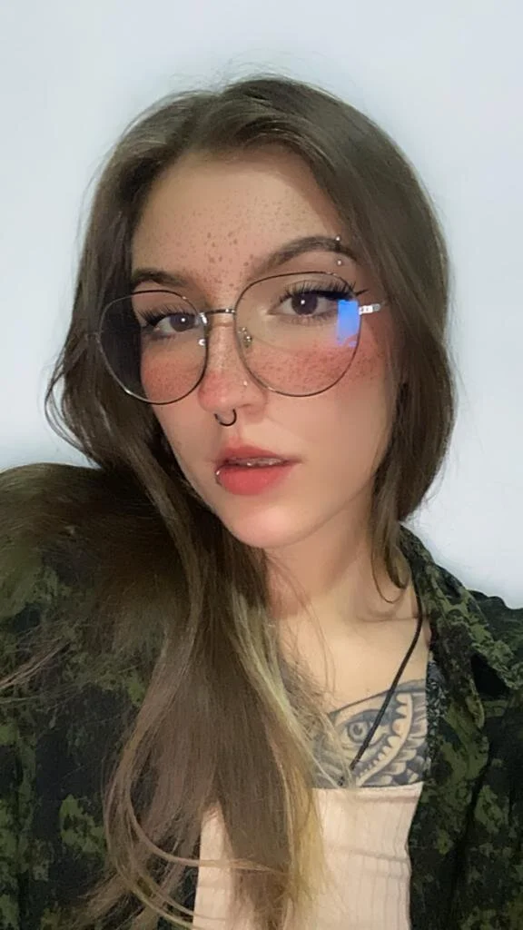 XXX Porn Photo of Nude Dakotaa_ 1