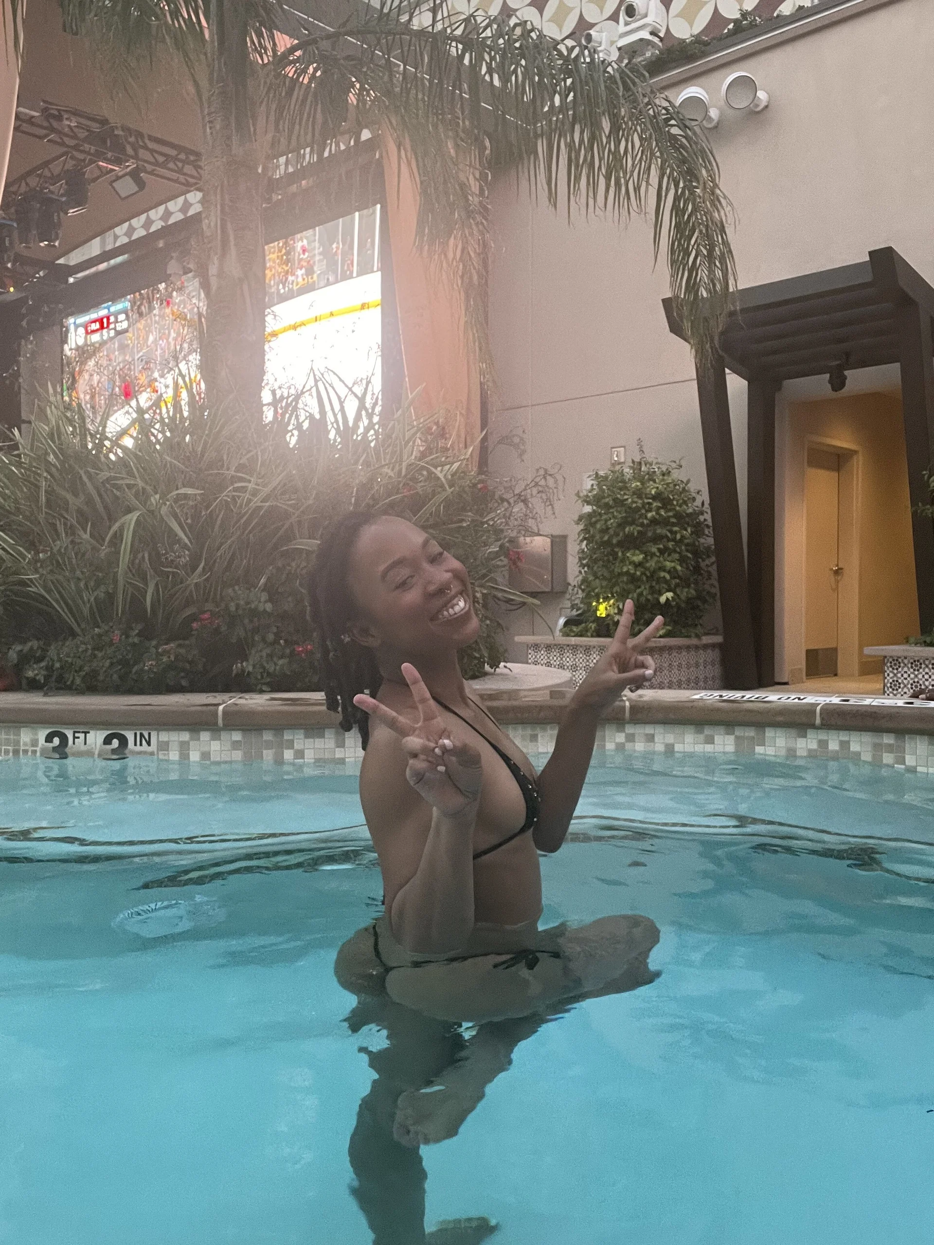 XXX Porn Photo of Nude thebrattygoddess 1