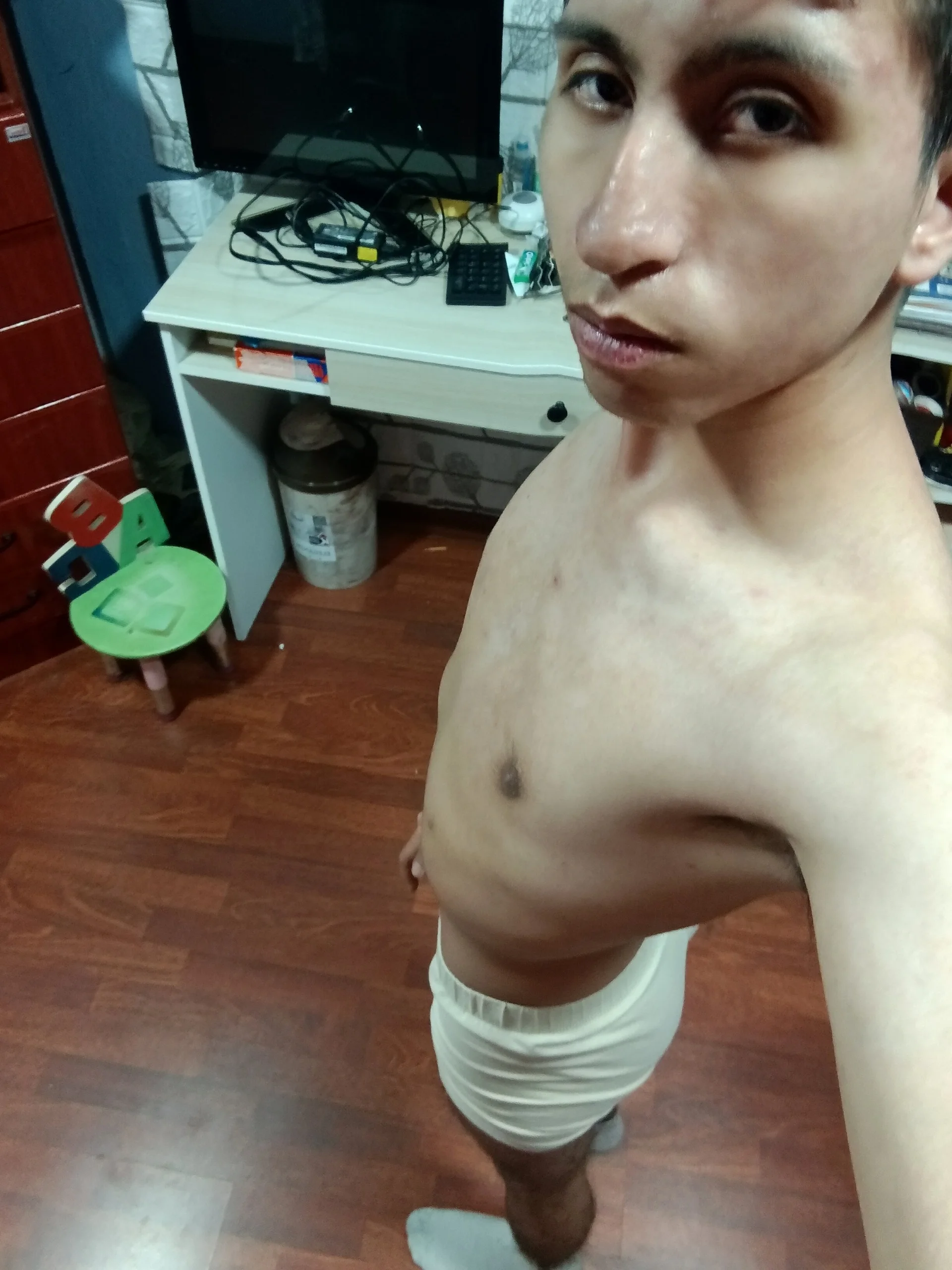 XXX Porn Photo of Nude Ethancito202 3