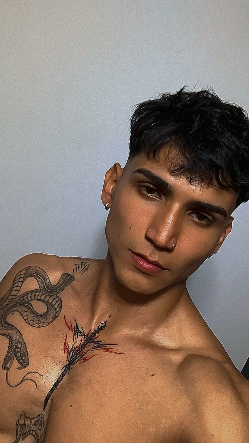 XXX Porn Photo of Nude muscle_boyhorny 32