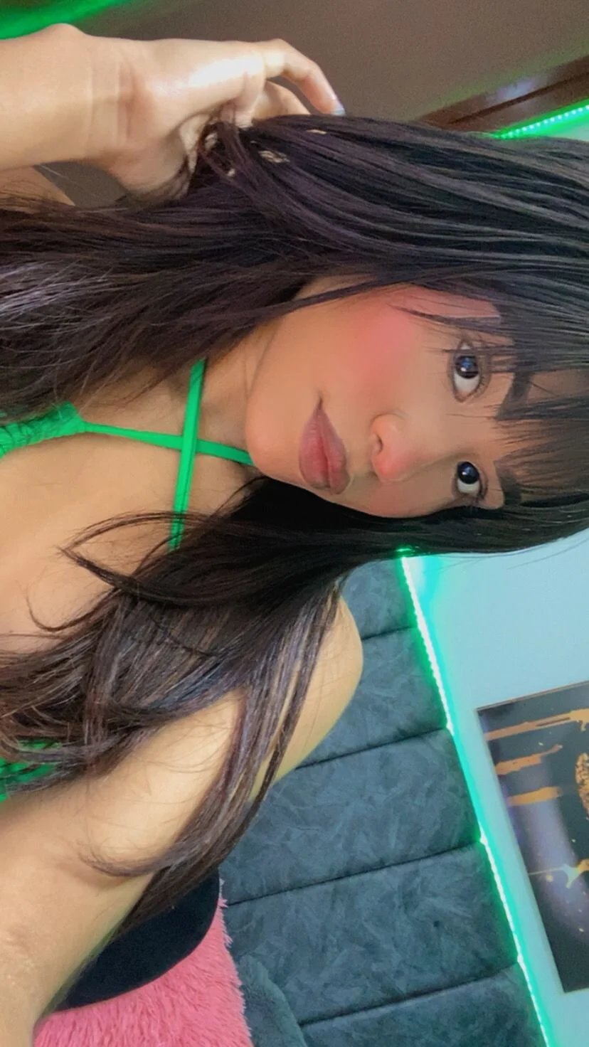 XXX Porn Photo of Nude karinna_santana 5