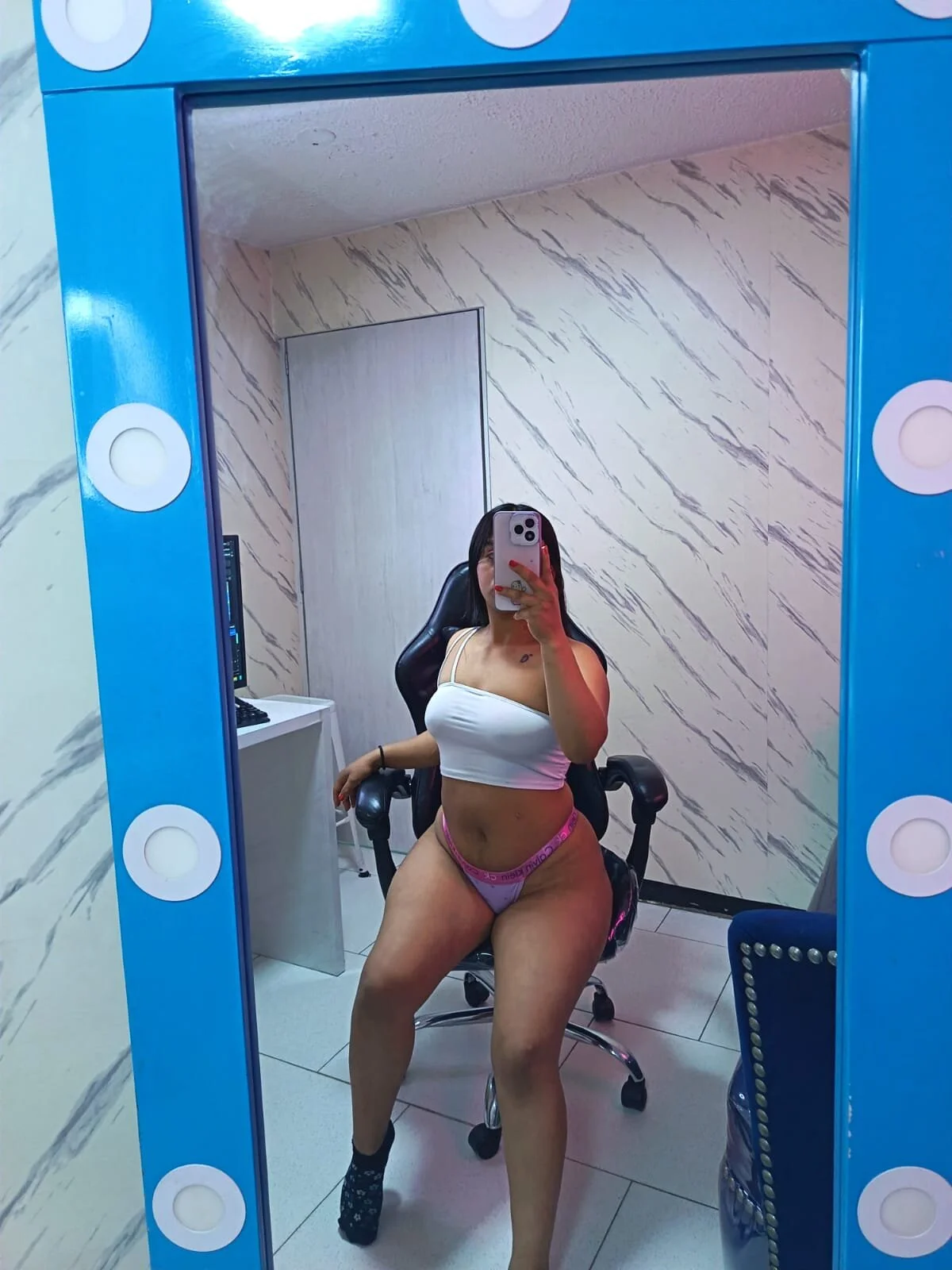 XXX Porn Photo of Nude Saray_Cute_v 2