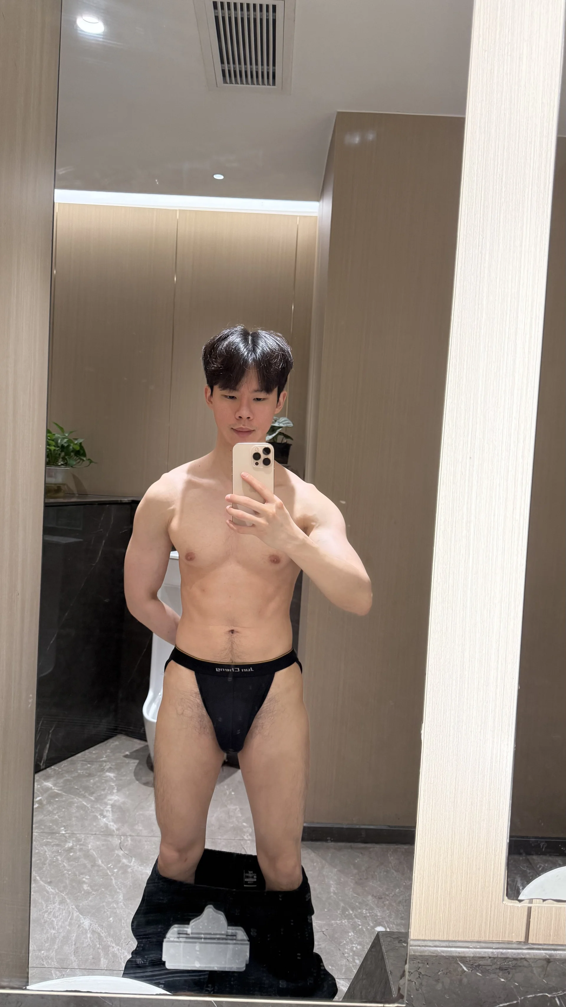 XXX Porn Photo of Nude ivanzhuuu 9