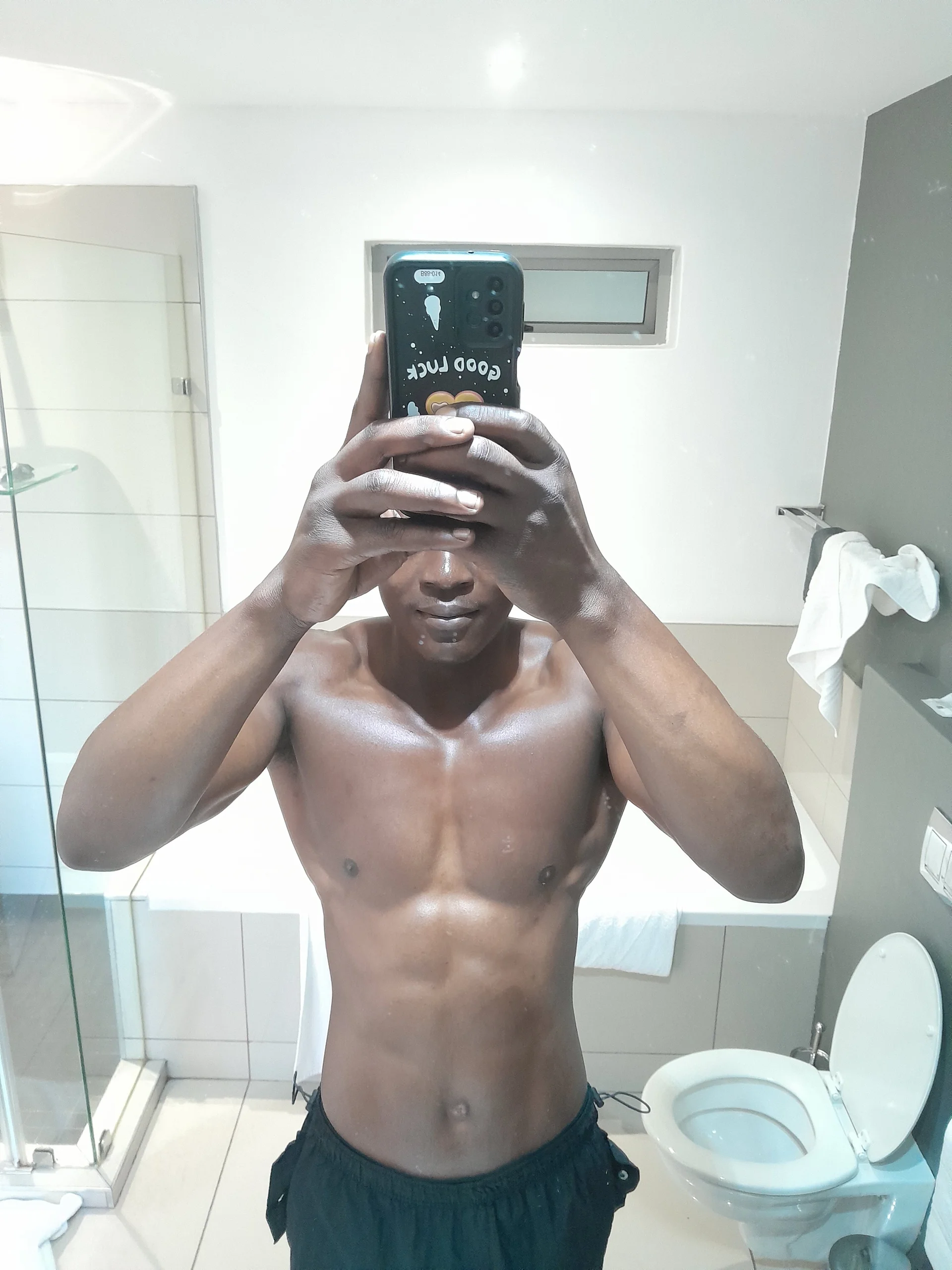 XXX Porn Photo of Nude mojeemore 4