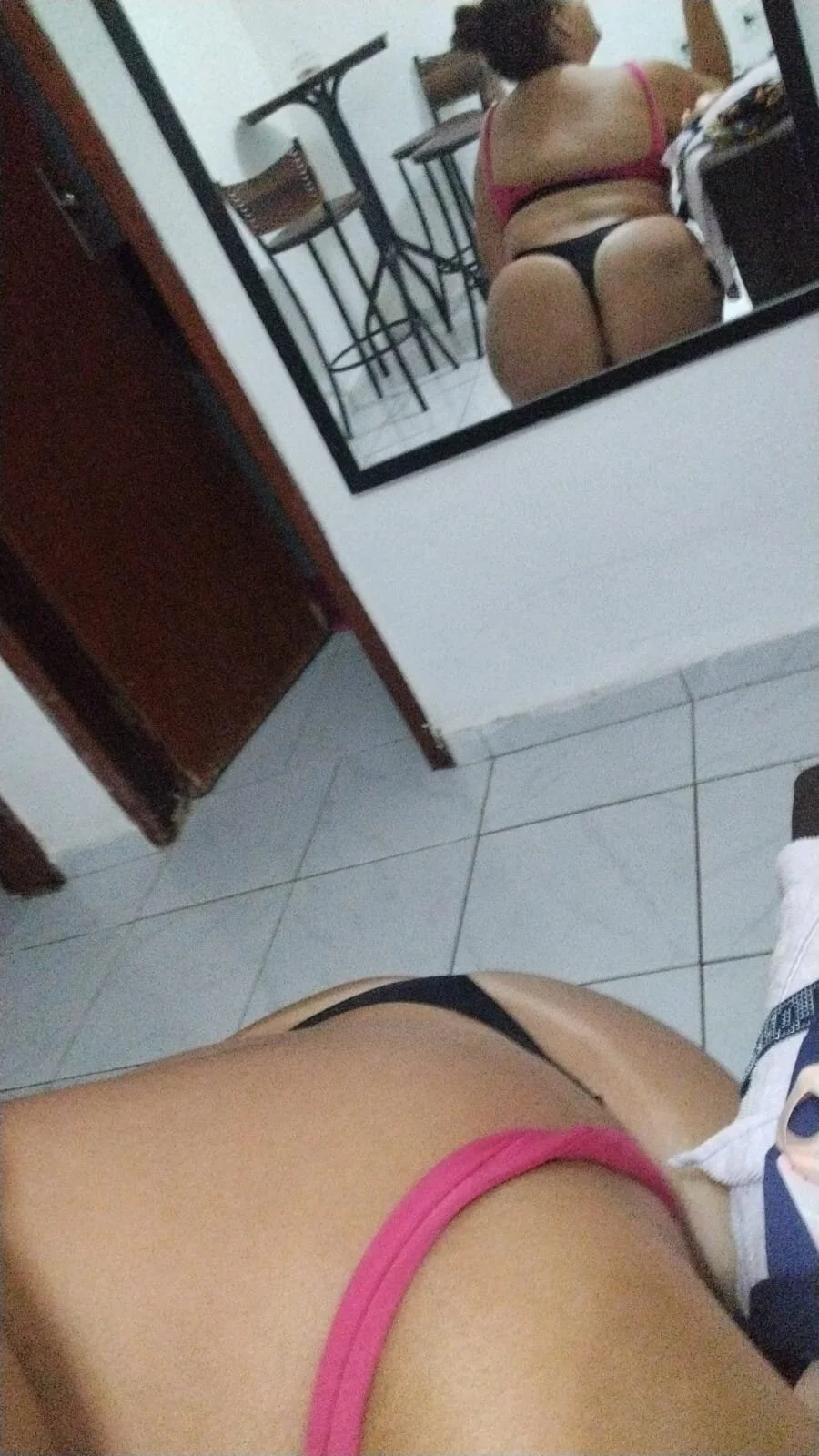 XXX Porn Photo of Nude hotwifeplus 4