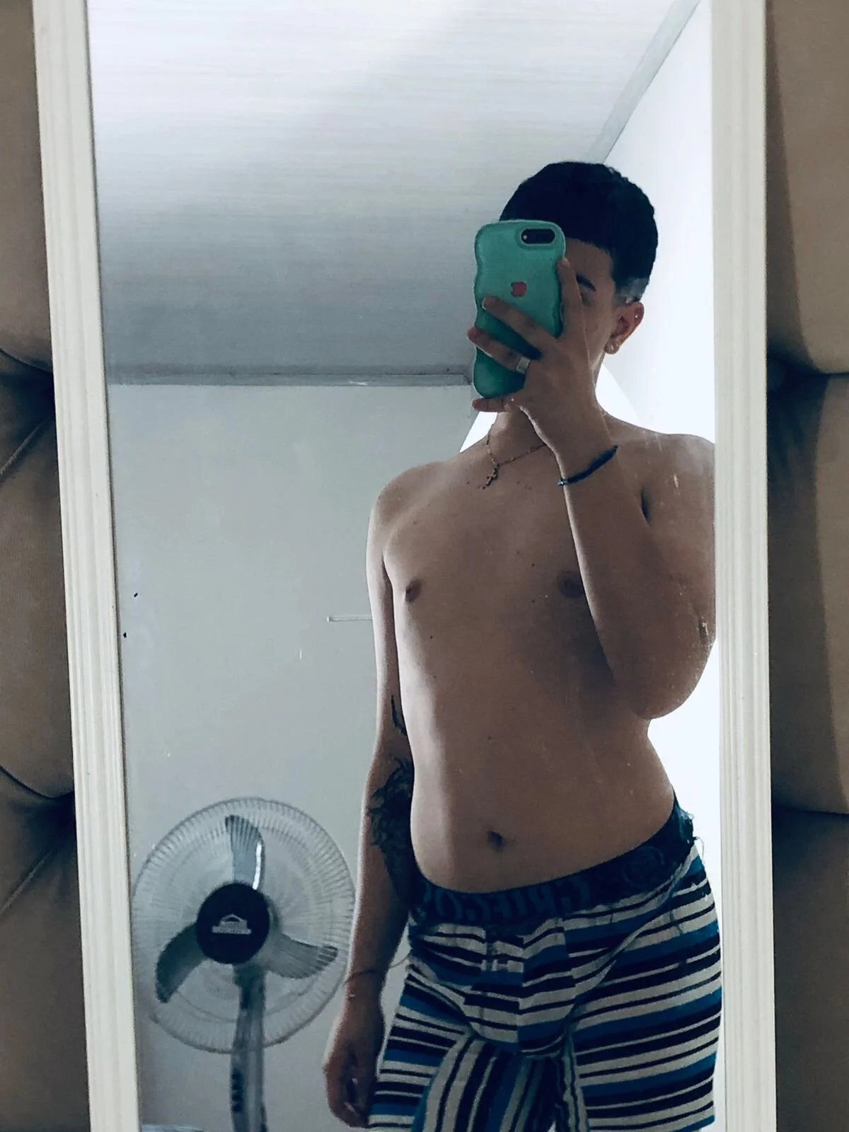 XXX Porn Photo of Nude alex_xhunter 3