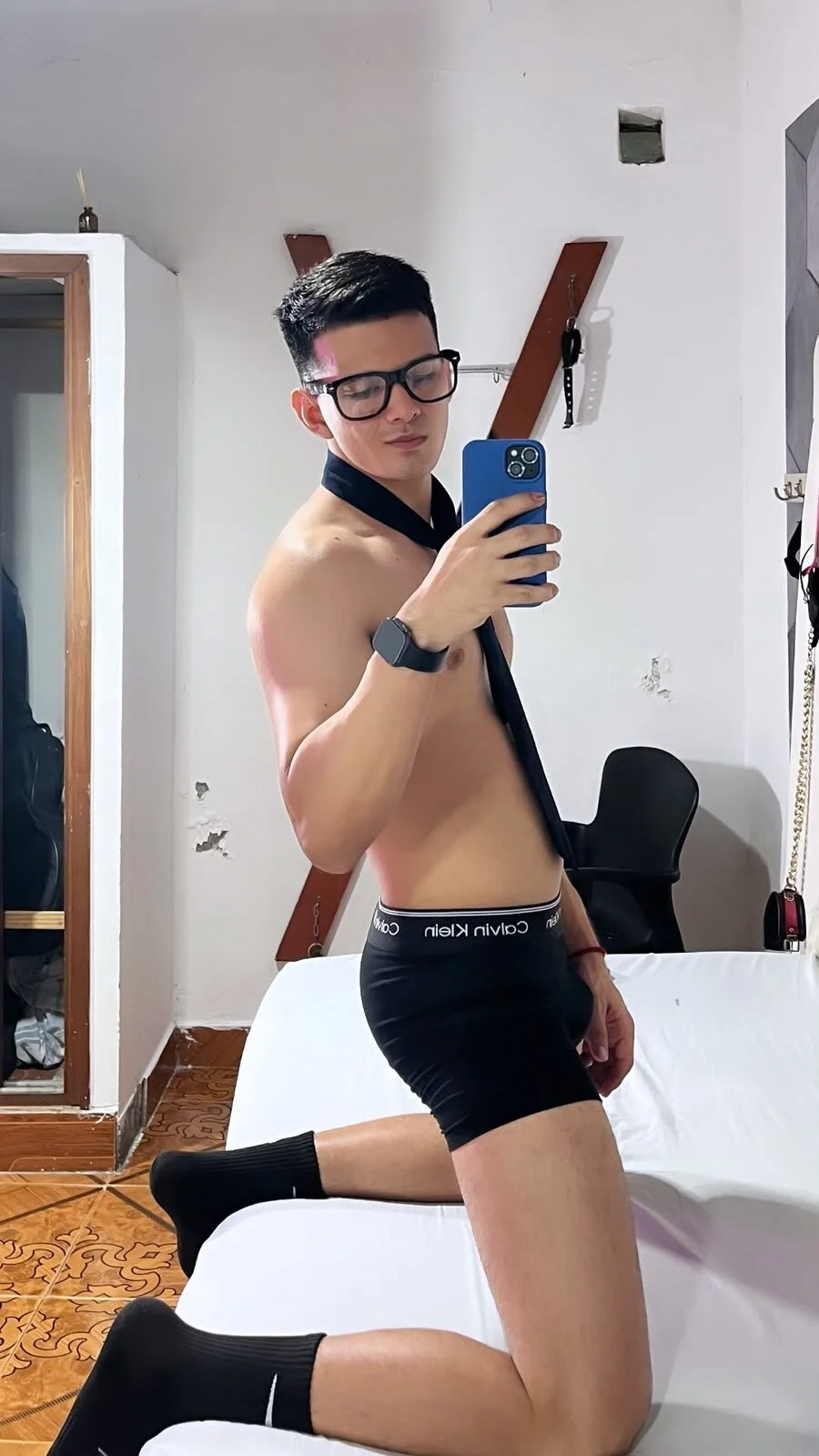 XXX Porn Photo of Nude GoldenBoyM 71
