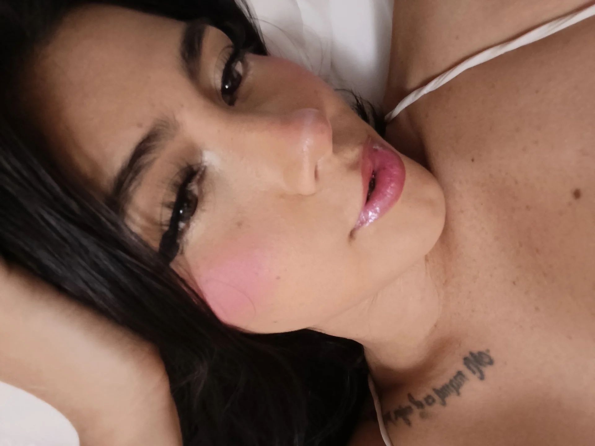 XXX Porn Photo of Nude angelic1 7